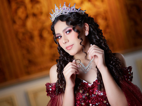 #7677 DANELY CAPETILLO ESQL0833