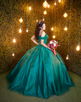 8X10 #7046 YANETH GARCIA _ADR9279