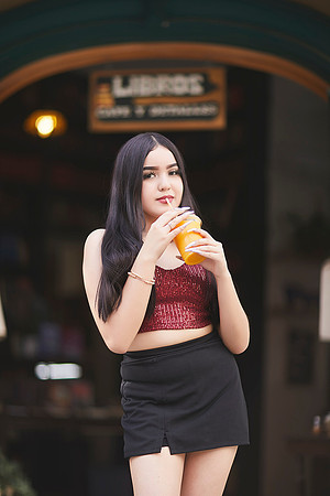_ADR4373