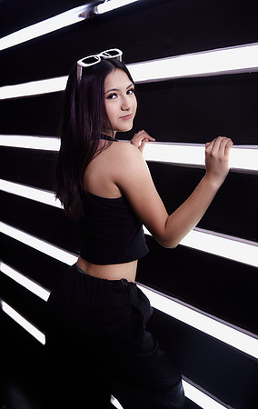 _ADR8697