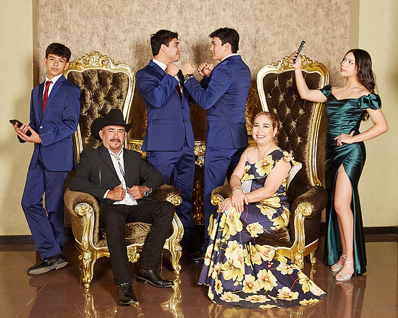 8X10 #7207 JOSE ALBERTO ALVAREZHBAM9092
