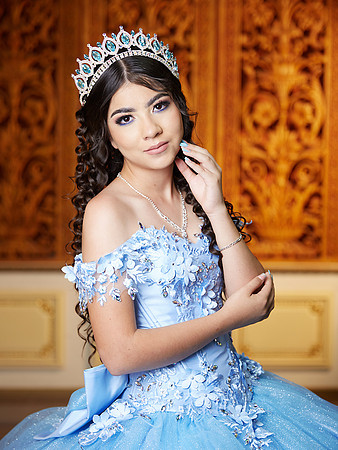 LAURA HERNANDEZ #7534 ESQL9714