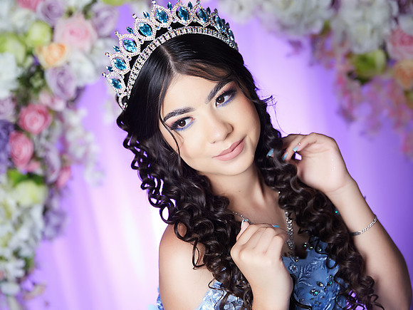 LAURA HERNANDEZ #7534 ESQL9760