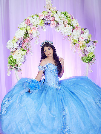 LAURA HERNANDEZ #7534 ESQL9740