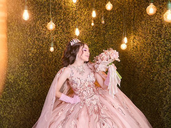 19 ABRIL 25-JUANA LUISA# 7779 AADR8767