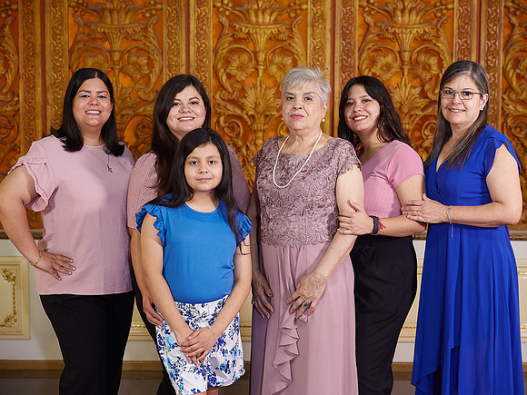 #BLANCA ESCAMILLA (GRUPO 7 PERSONAS BENJI)HBAM0285