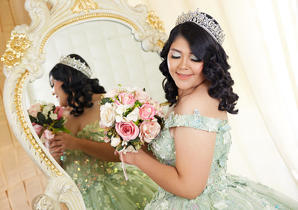 #7225 IMELDA MARIA MARTINEZ (MEL Y PAU) ESQL5691