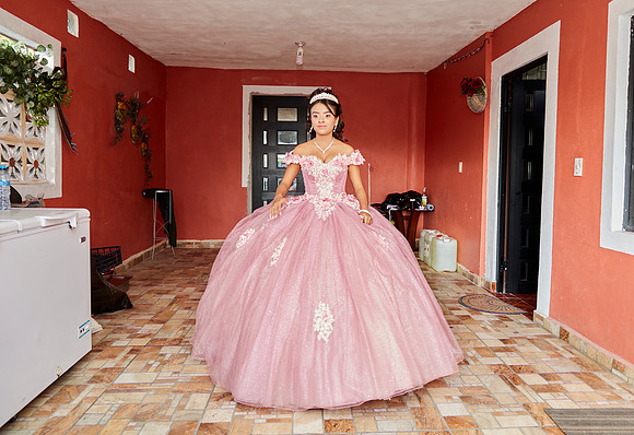 22-05-21 ERICKA BADILLO # 4905 _T4A3407