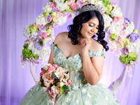 8X10 #7225 IMELDA MARIA MARTINEZ ESQL5719