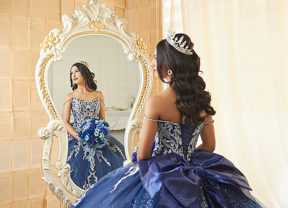 #7278 LILIANA DEL ANGELESQL7885